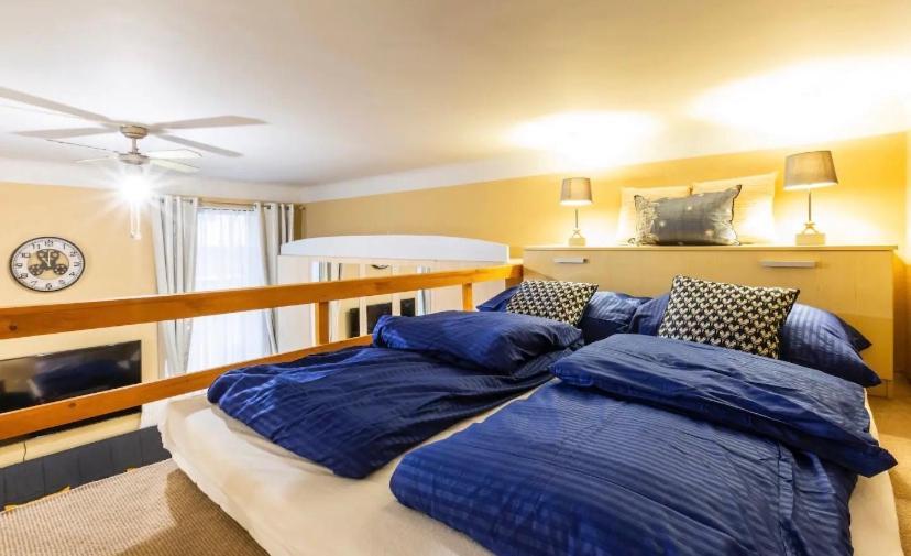 Cherry Blossom Designer Apartment In The Center With Free Parking Budapest Extérieur photo