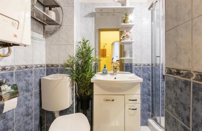 Cherry Blossom Designer Apartment In The Center With Free Parking Budapest Extérieur photo